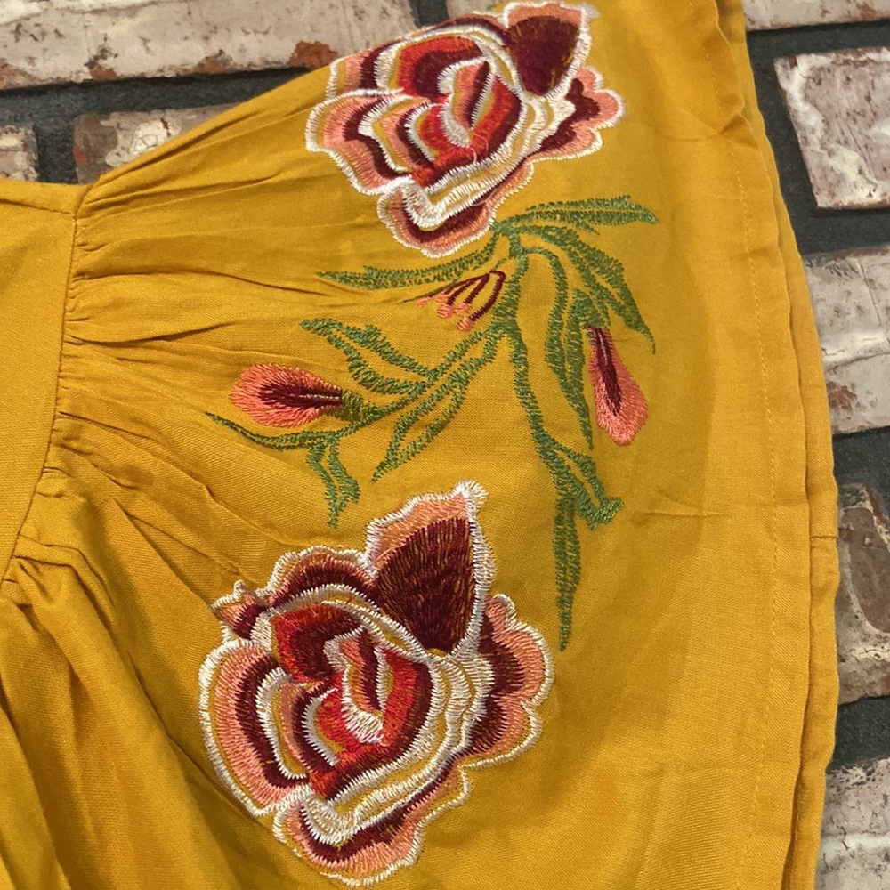 Mustard colored Boutique Dress - Picture 3 of 4